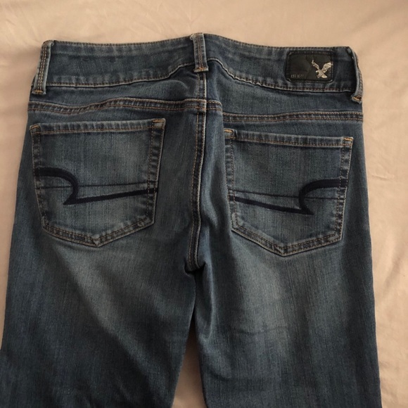 american eagle cropped jeans - Picture 3 of 5
